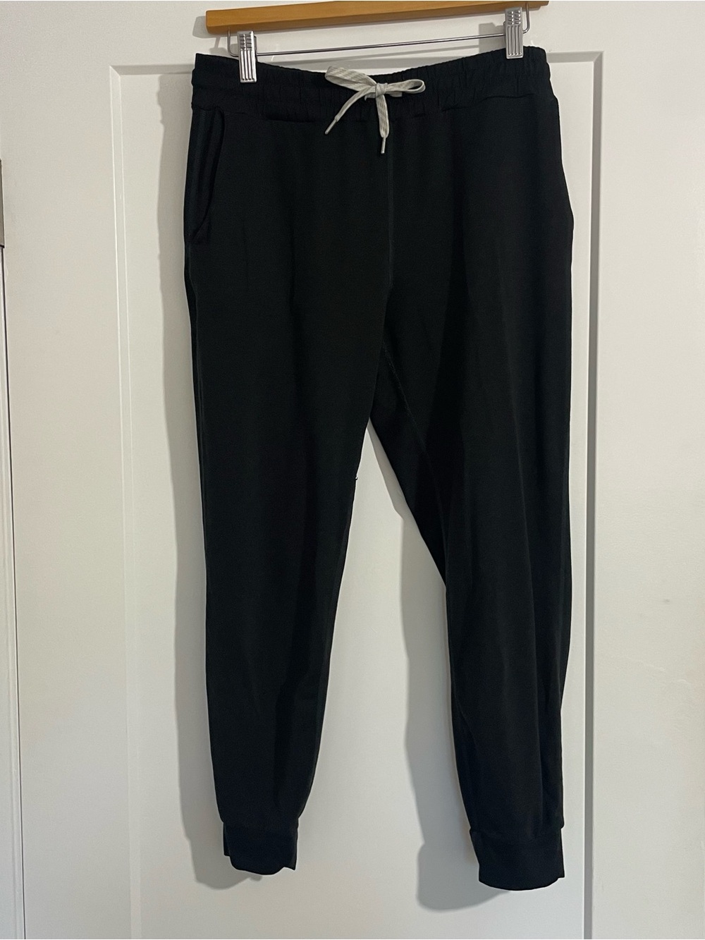 Vuori Performance Joggers